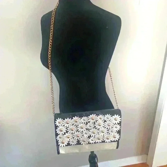 Lulu by Lulu Guinness Daisy Crossbody Bag - Picture 8 of 12